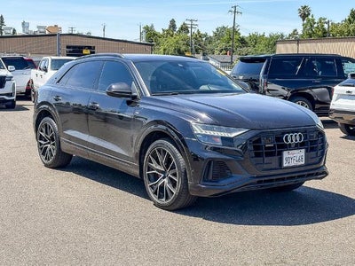 2019 Audi Q8 Premium Plus