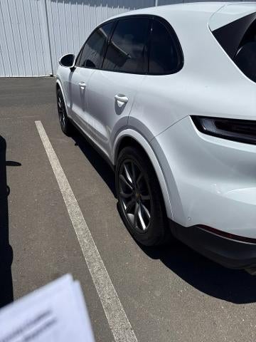 2024 Porsche Cayenne Base