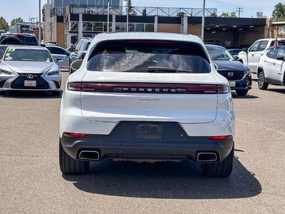 2024 Porsche Cayenne Base