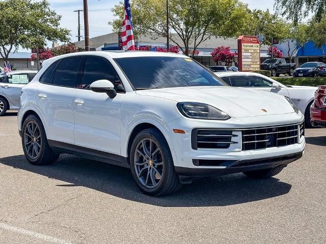 2024 Porsche Cayenne Base