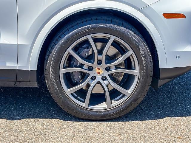 2024 Porsche Cayenne Base