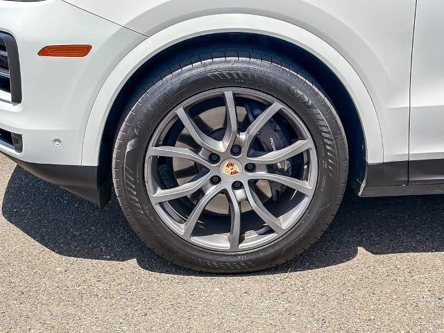 2024 Porsche Cayenne Base
