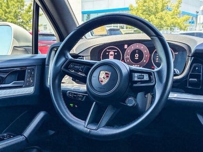 2024 Porsche Cayenne Base