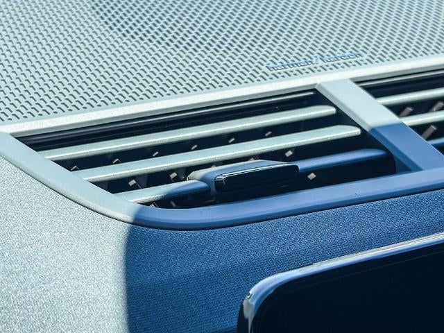 2023 POLESTAR 2 Base