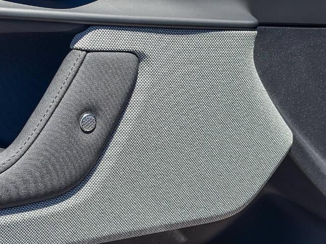 2023 POLESTAR 2 Base