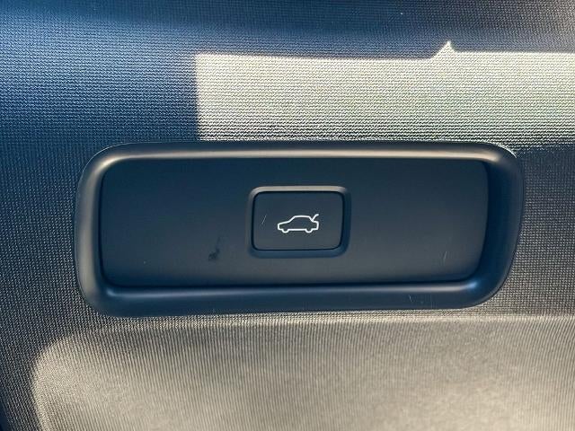 2023 POLESTAR 2 Base