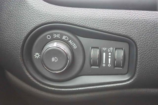 2021 Jeep Renegade Islander